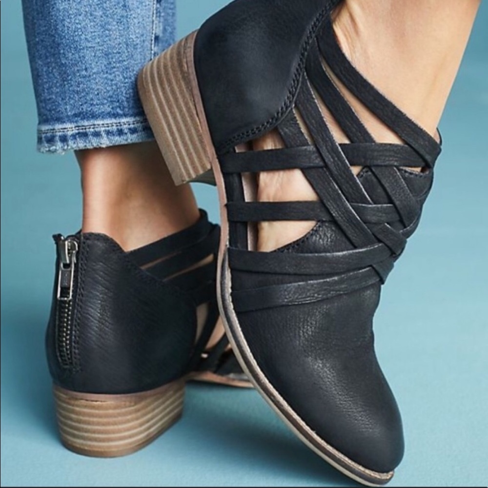 Seychelles so blue boots